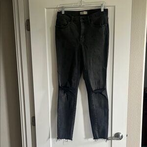 Madewell Black Ankle Cropped Jeans with Distressed Details